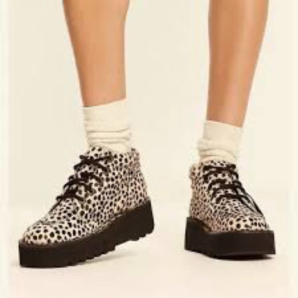NWT Kickers Kick Lo exclusive boots in leopard EU 39 US 8